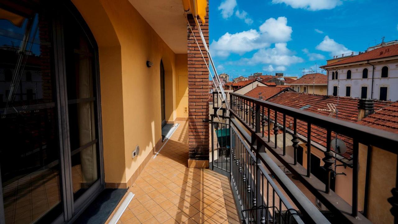 Dei Mille 31 B Daire Albenga Dış mekan fotoğraf