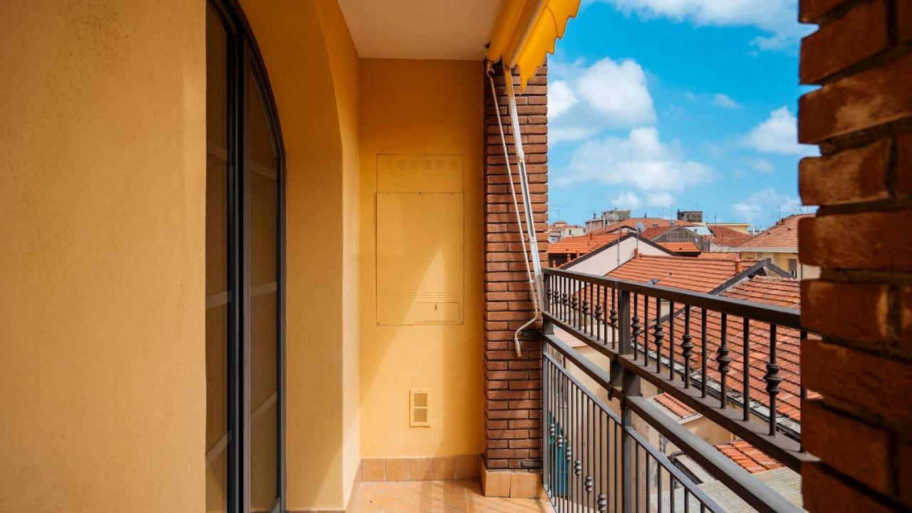 Dei Mille 31 B Daire Albenga Dış mekan fotoğraf