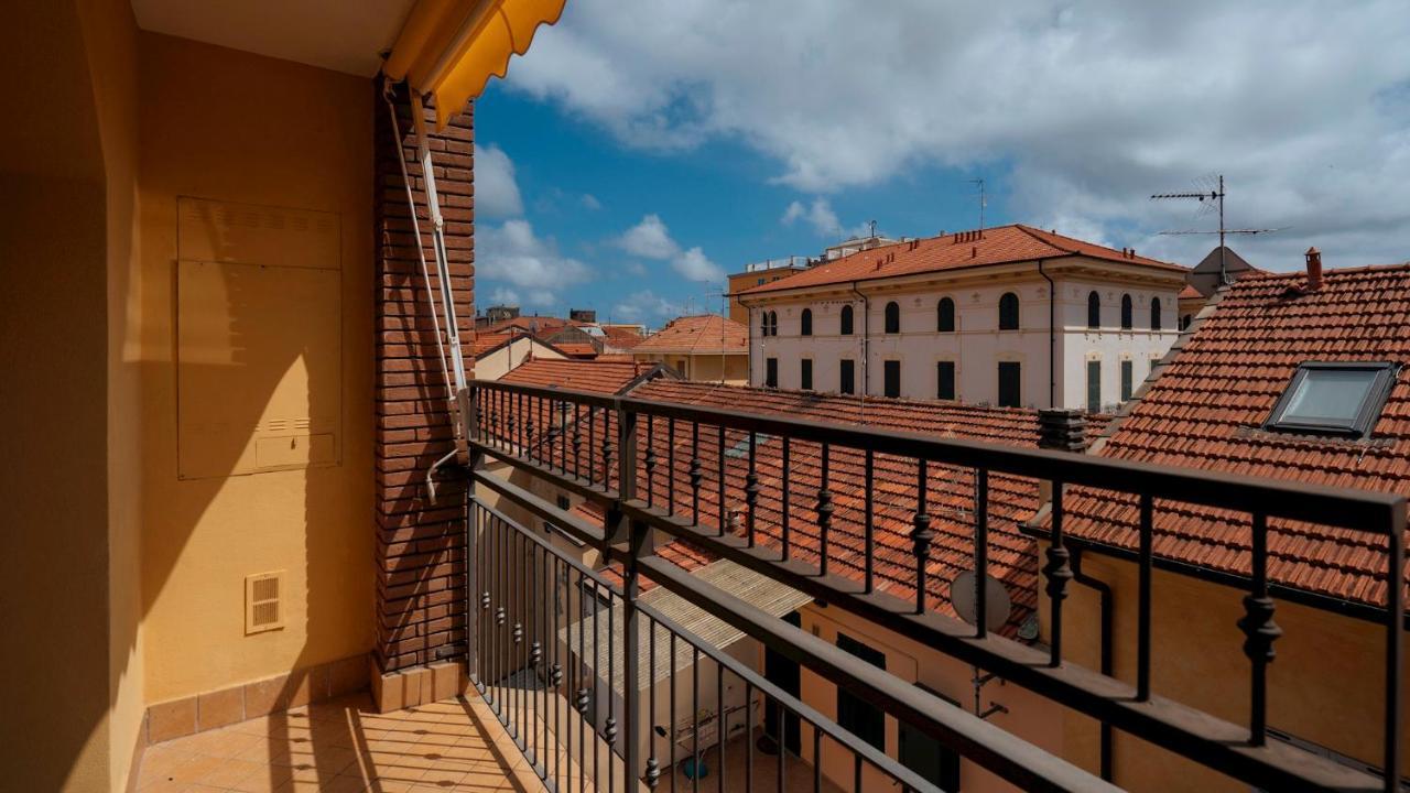 Dei Mille 31 B Daire Albenga Dış mekan fotoğraf